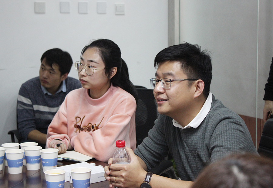 Vice President of Technology Shao Hui (Right First) attended the Open Day of Enterprises